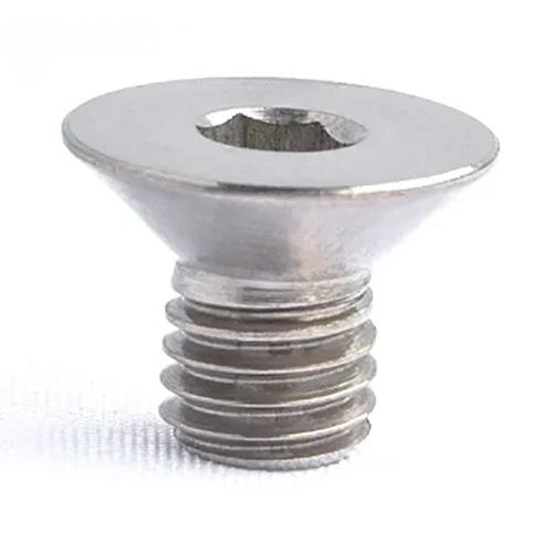 6-lob yuvası 90 ° Oval baş vintləri