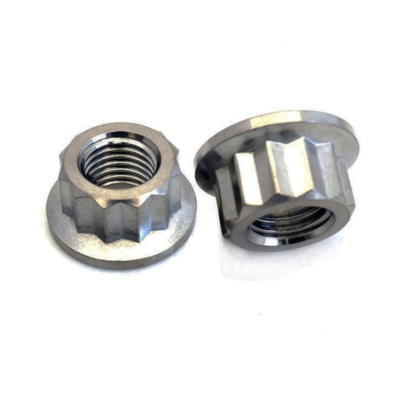 Etibarlı 12 nöqtəli yuyucu qoz